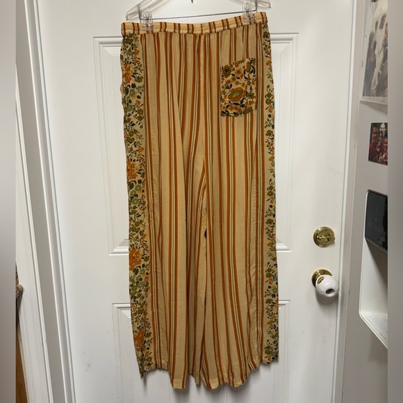 Spell Impala Lily Pants in Gold floral stripes Comfortable Comfy Vacation XL - Picture 8 of 15